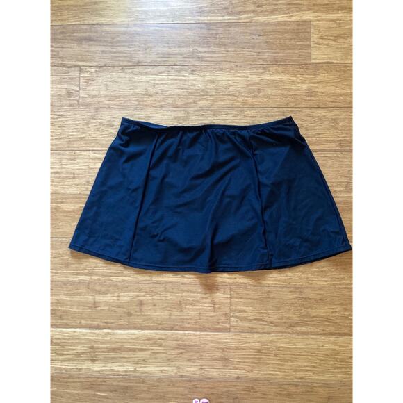 It Figures Black Pull On Athletic Skirt, Size 20W - Picture 3 of 7